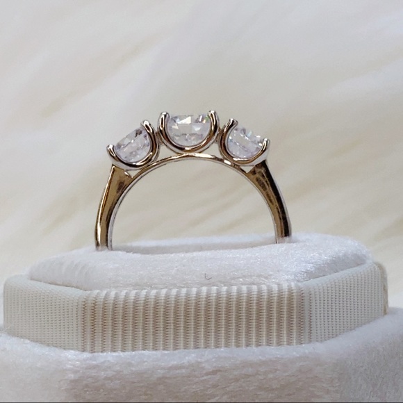 ❌ SOLD ❌18k white gold wedding 3 stone diamond ring 3 CT - Picture 5 of 16